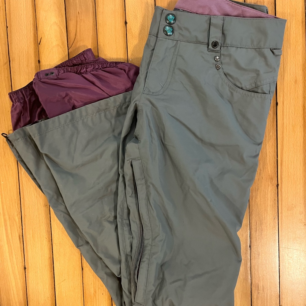 Women’s Burton Snowboard Pants— The White Collection XS